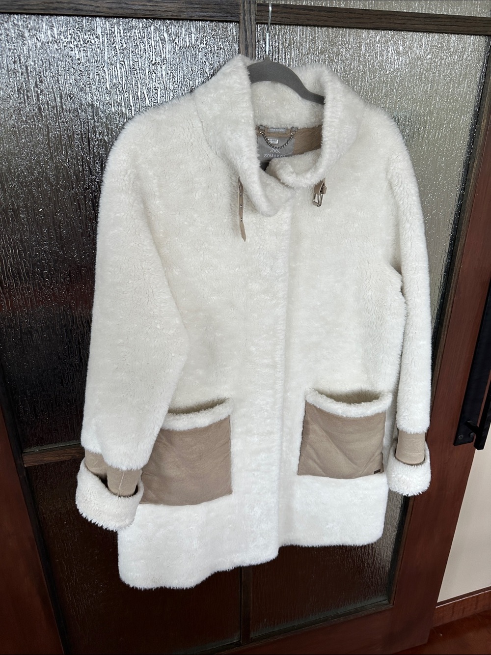 Soia & Kyo Anthropologie Fiala Sherpa Coat size Large - Picture 15 of 15